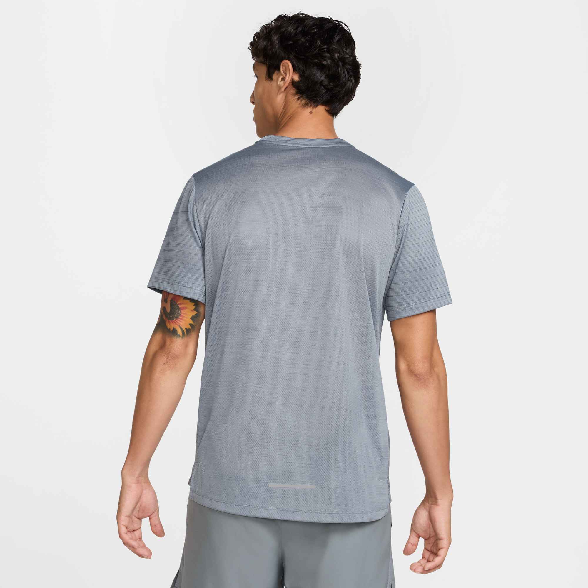 Nike Miler Tee - Fanatics Supplies